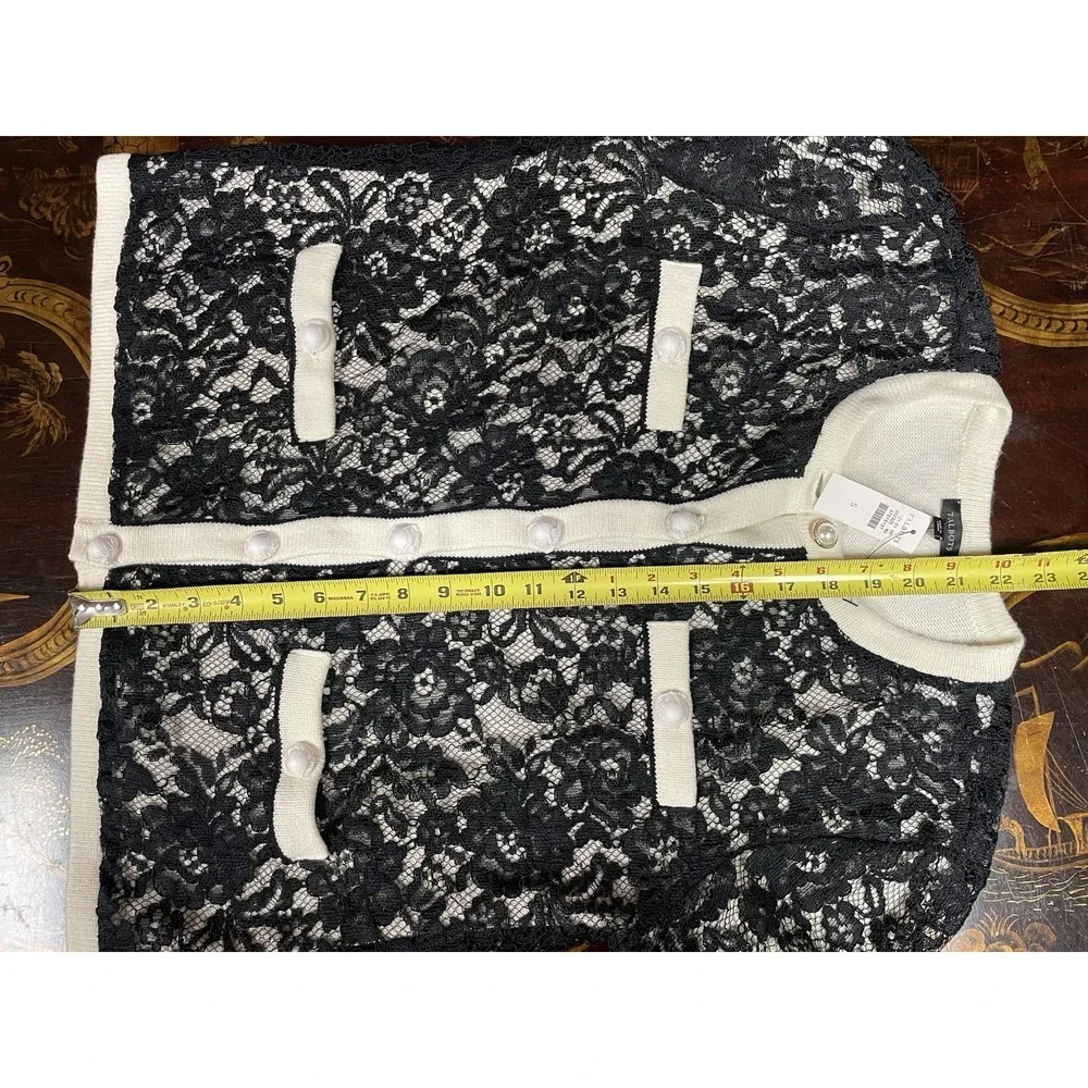 NWT‎ Talbots Black Lace Overlay Ivory Knit Pearl Button Cardigan Old Money Lux S